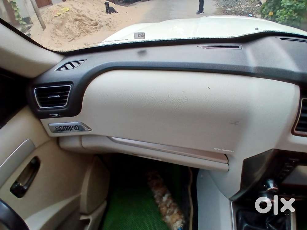 Mahindra Scorpio S10, 2016, Diesel