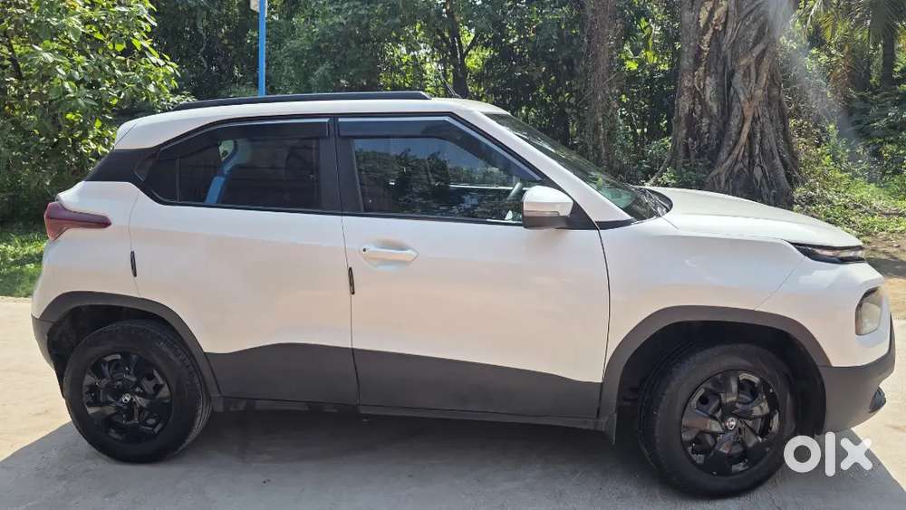 Tata Punch 2023 Petrol 14000 Km Driven