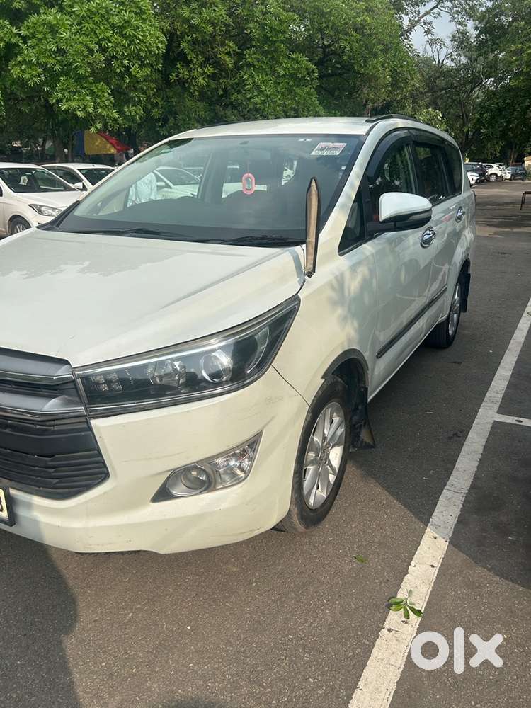 Toyota Innova Crysta 2018 Diesel Manual