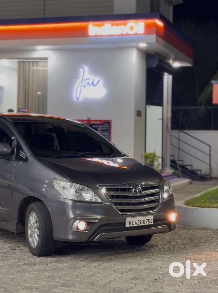 2012 Innova V Option