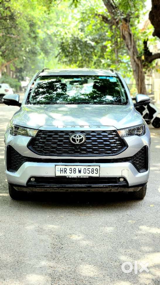 Toyota Innova Hycross Gx (o), 2025, Petrol