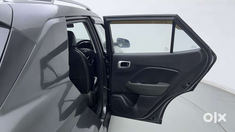 Hyundai Venue [2022-ongoing] 1.2 S, 2021, Petrol