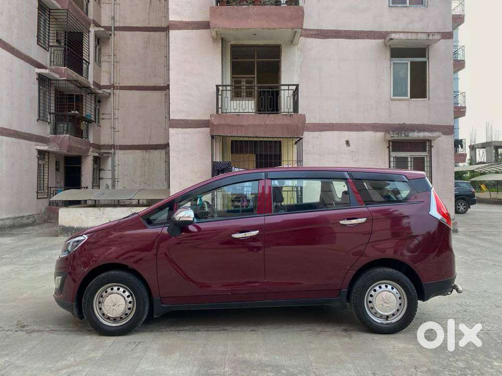 Mahindra Marazzo M2, 2018, Diesel