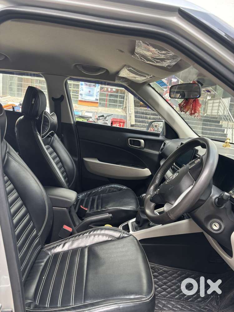 Hyundai Venue S 1.2 Petrol, 2022, Petrol