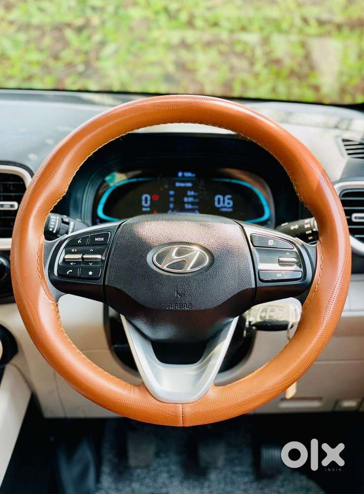 Hyundai Venue S 1.2 Petrol, 2023, Petrol