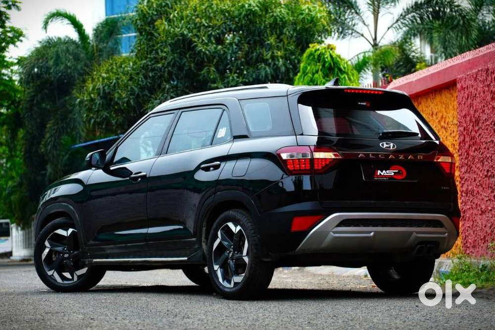 Hyundai Alcazar 2.0 Signature (o) Petrol At 7 Str, 2023, Petrol
