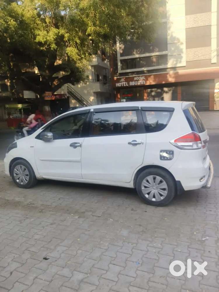 Maruti Suzuki Ertiga 2016
