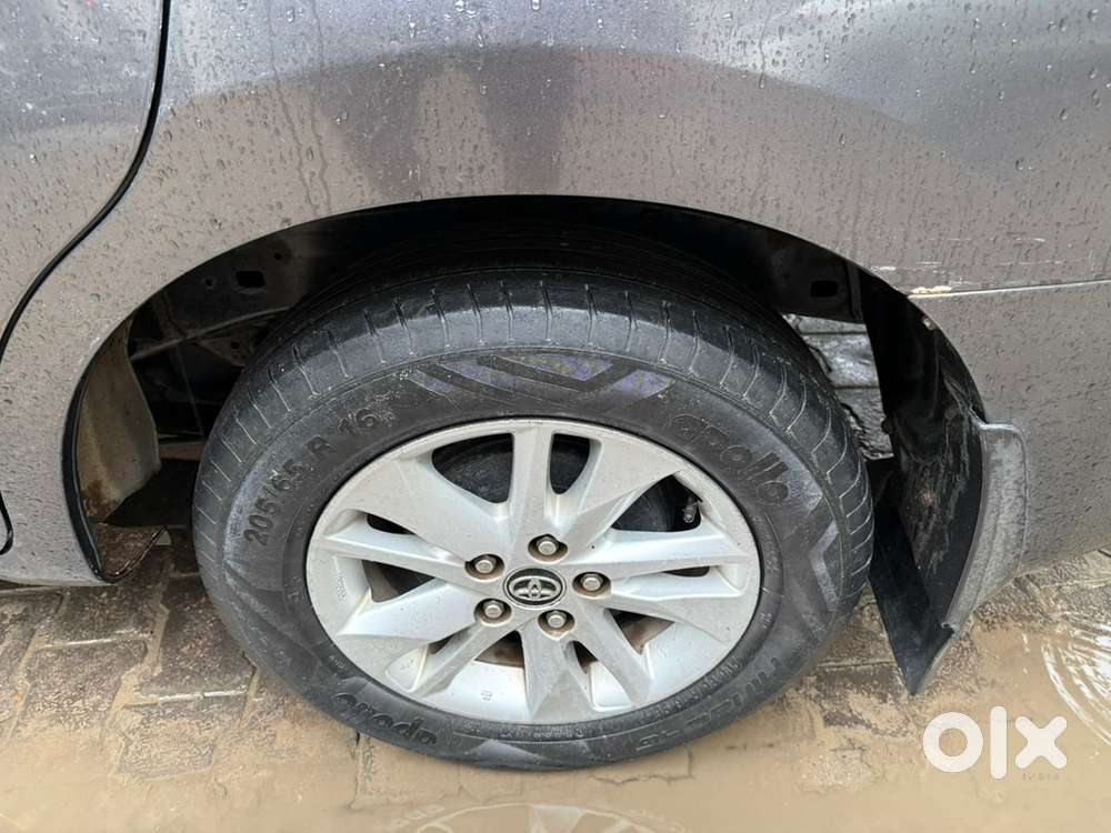 Toyota Innova Crysta 2018