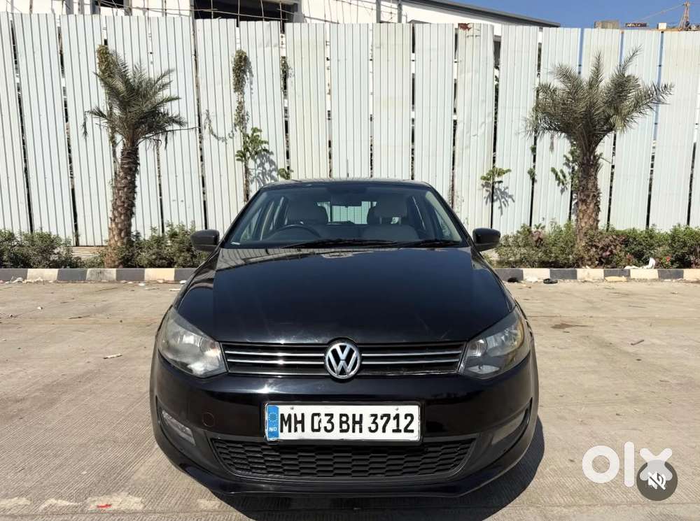 Volkswagen Polo Petrol Highline 1.6l, 2012, Petrol