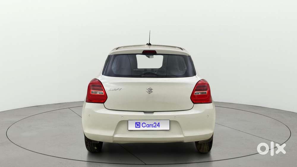 Maruti Suzuki Swift Amt Vxi, 2021, Petrol