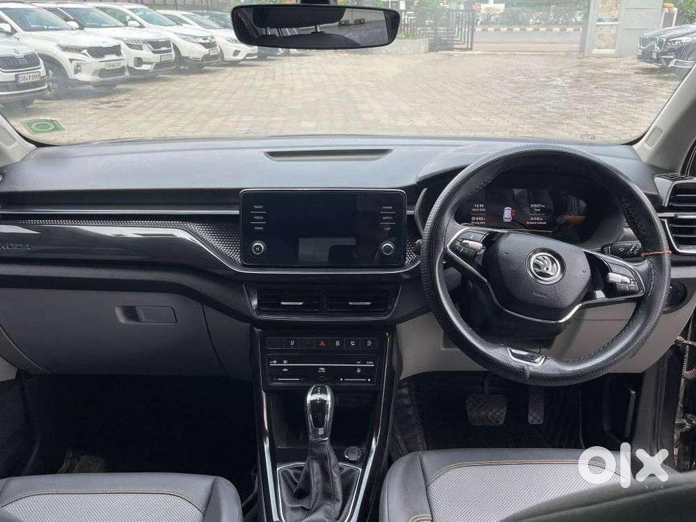 Skoda Kushaq 1.0 Tsi Style At (6 Airbags), 2024, Petrol