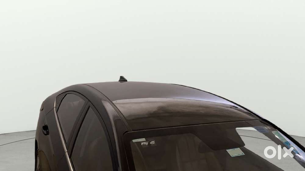 Hyundai Verna 1.6 Vtvt Sx, 2017, Petrol