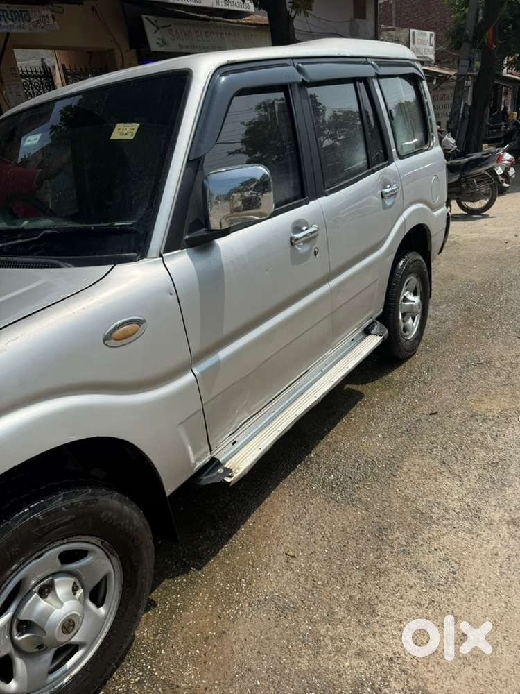 Mahindra Scorpio Diesel 2006