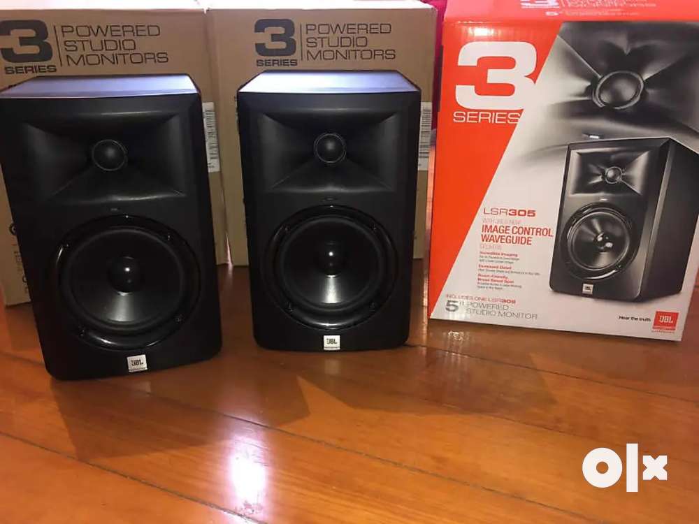 Jbl 2024 lsr305 olx