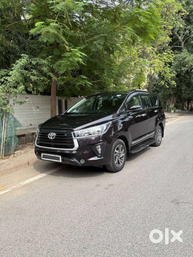 Toyota Innova Crysta [2020-ongoing] 2.4 Gx 7 Str, 2022, Diesel