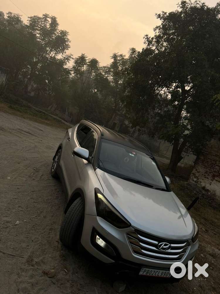 Hyundai Santa Fe 2014 Diesel 88542 Km Driven