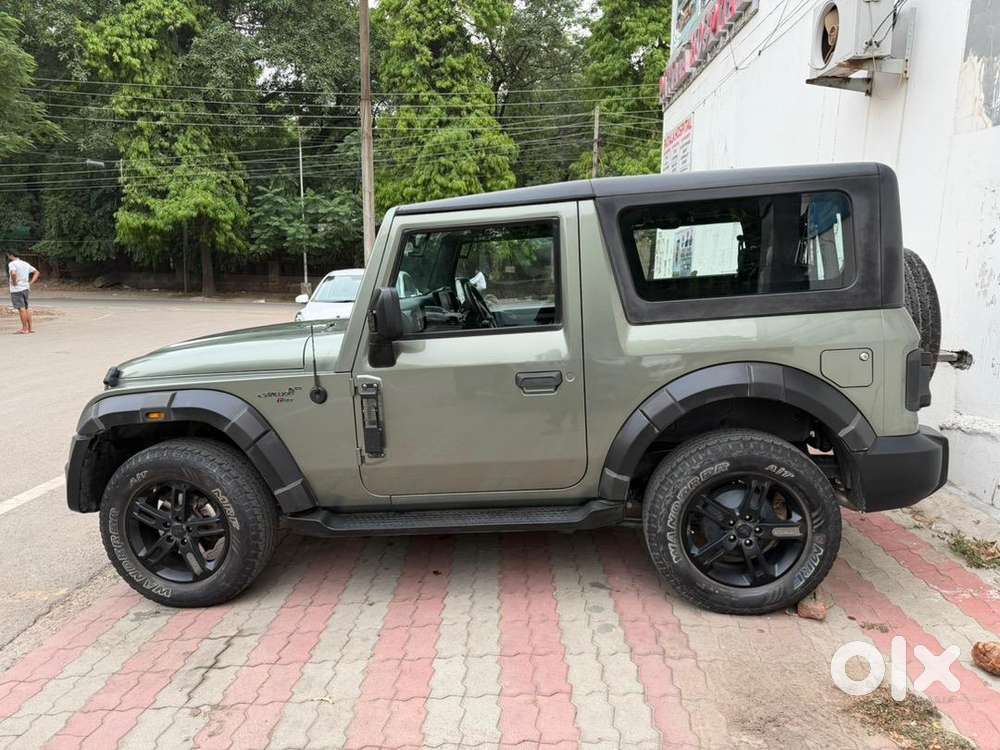 Thar 4x4 Petrol Mt