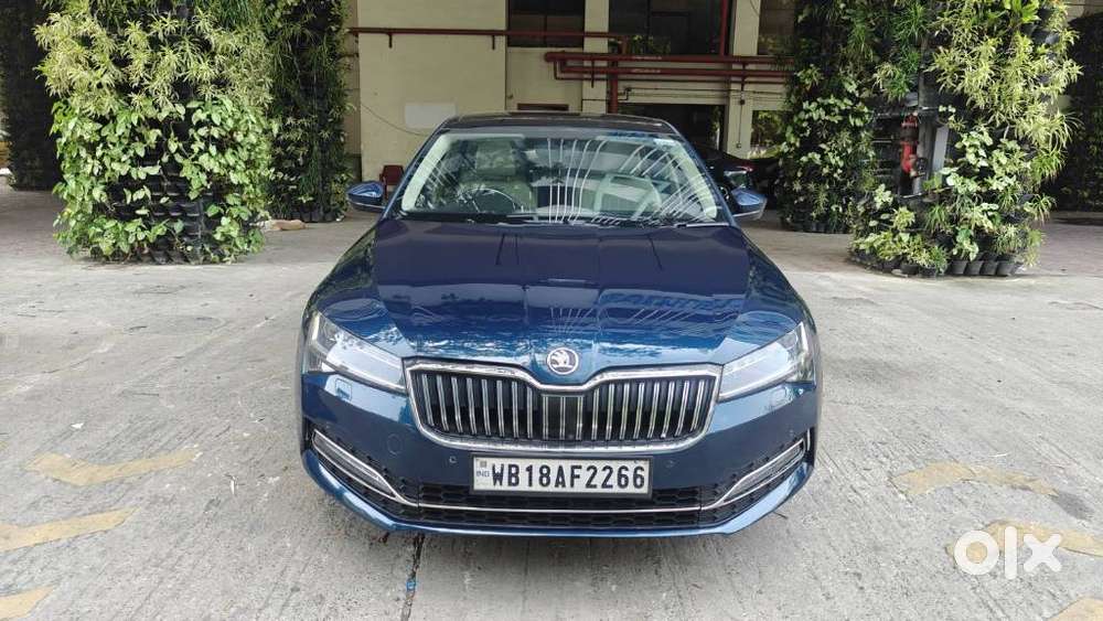 Skoda Superb 2.0 L&k Tsi At, 2021, Petrol