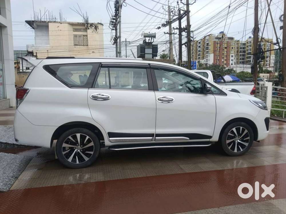 Toyota Innova Crysta 2.4 Z 7 Str, 2022, Diesel