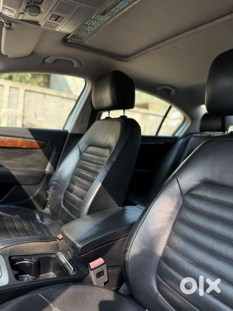 Volkswagen Passat 2011 Diesel 192000 Km Driven