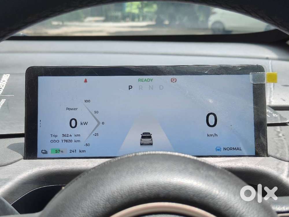 Mg Windsor Ev Essence, 2025, Electric