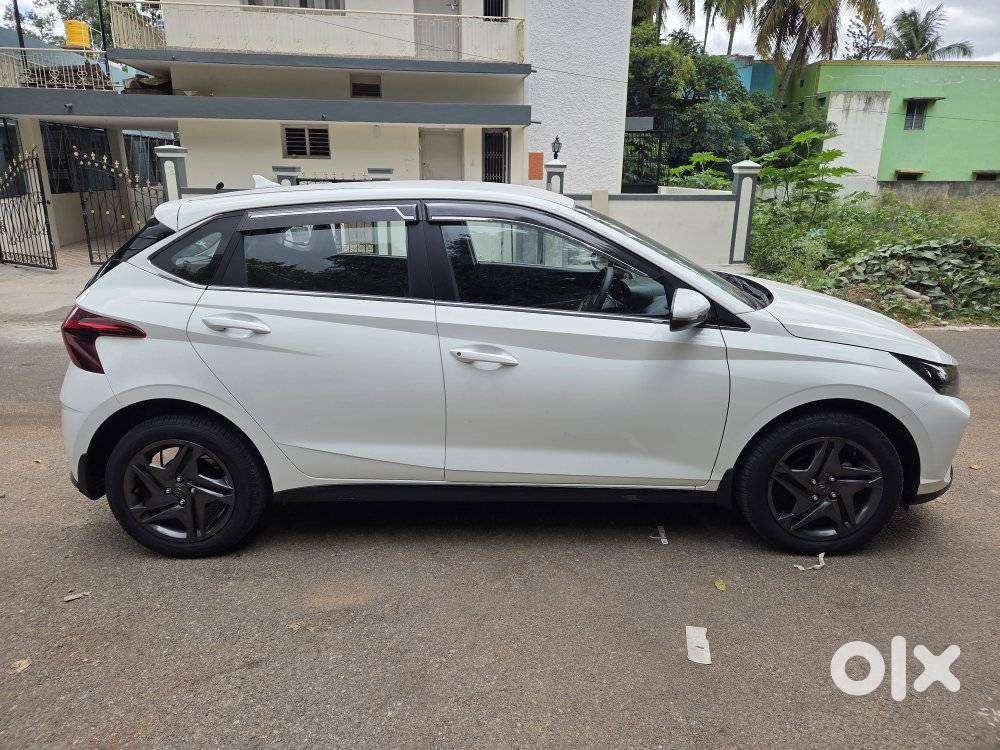 Hyundai New I20 1.2 Sportz Mt, 2023, Petrol