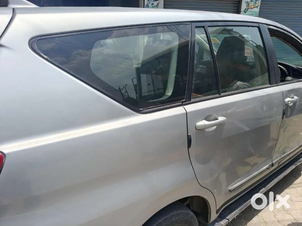 Toyota Innova Crysta 2021