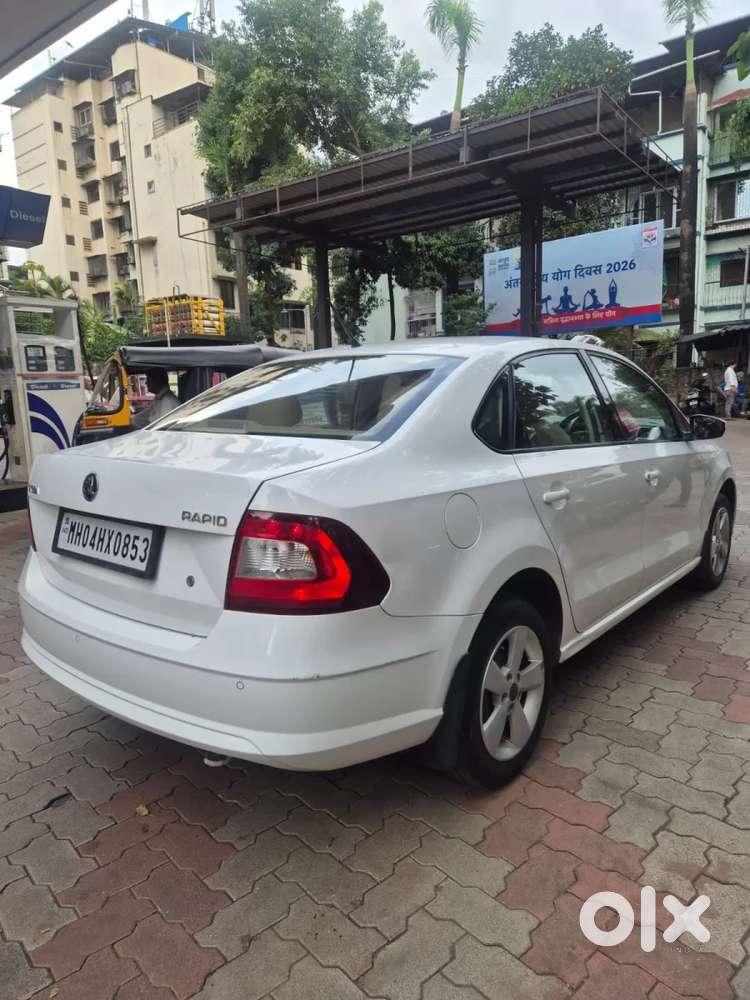 Skoda Rapid 1.6 Mpi At Style, 2017, Petrol