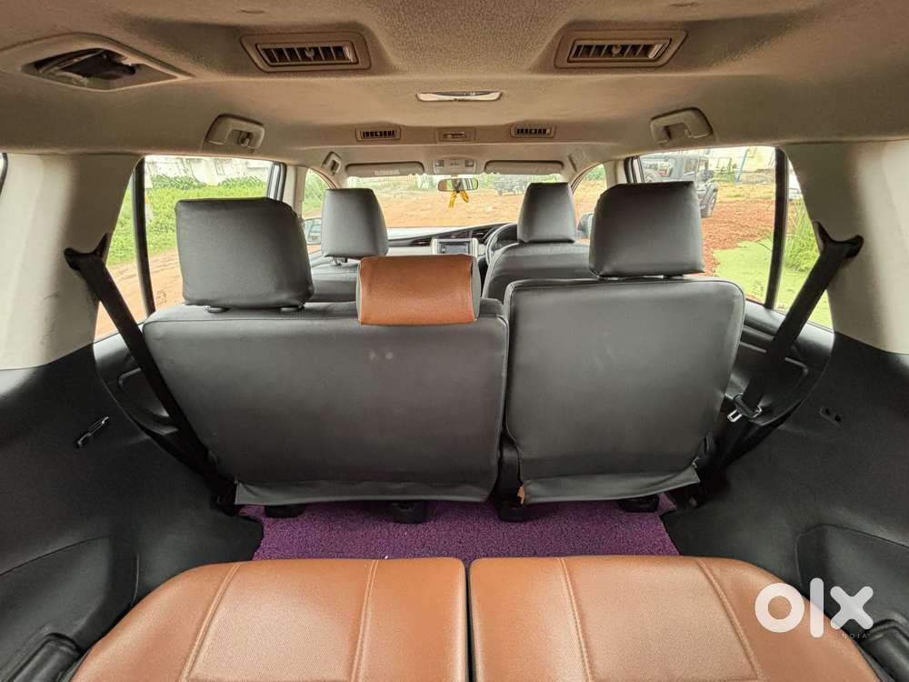 Toyota Innova Crysta 2.4 G Mt 8s, 2018, Diesel