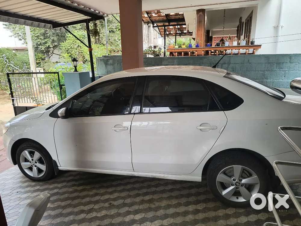 Skoda Rapid 2016 Diesel Automatic