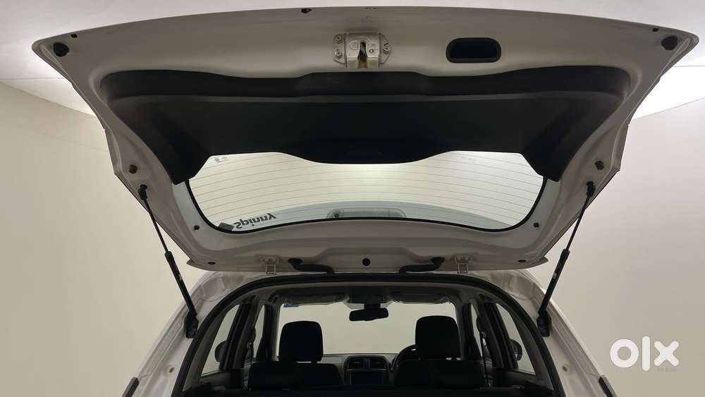 Maruti Suzuki Vitara Brezza 1.5 Zxi Plus At, 2022, Petrol