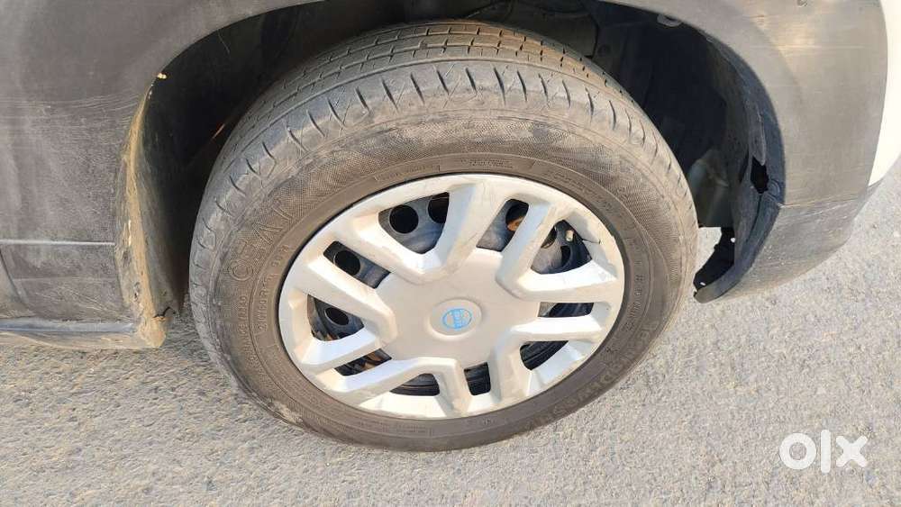 Maruti Suzuki Brezza 1.5 Lxi Smart Hybrid, 2022, Petrol