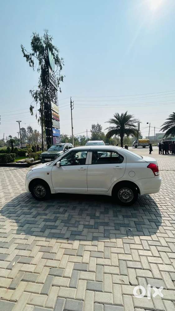 Maruti Suzuki Swift Dzire Ldi Optional, 2016, Diesel