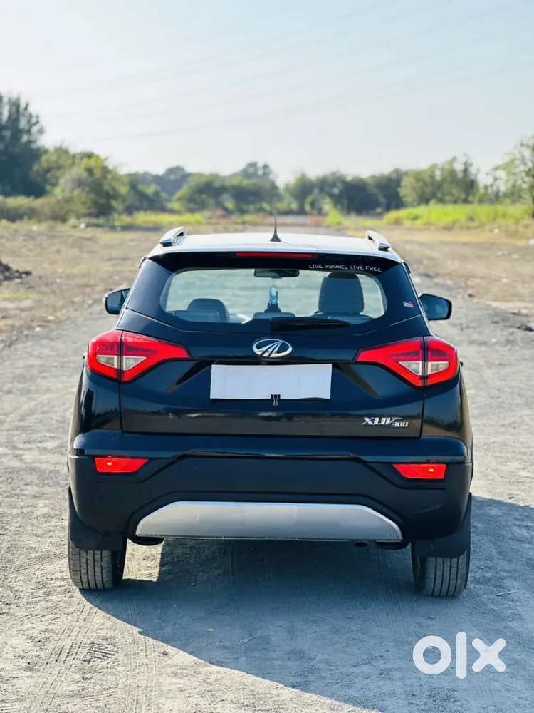 Xuv 300 W8(o) Diesel Top Model For Sell