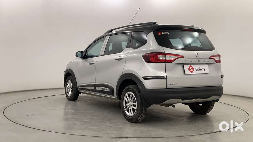 Renault Triber Rxl, 2023, Petrol