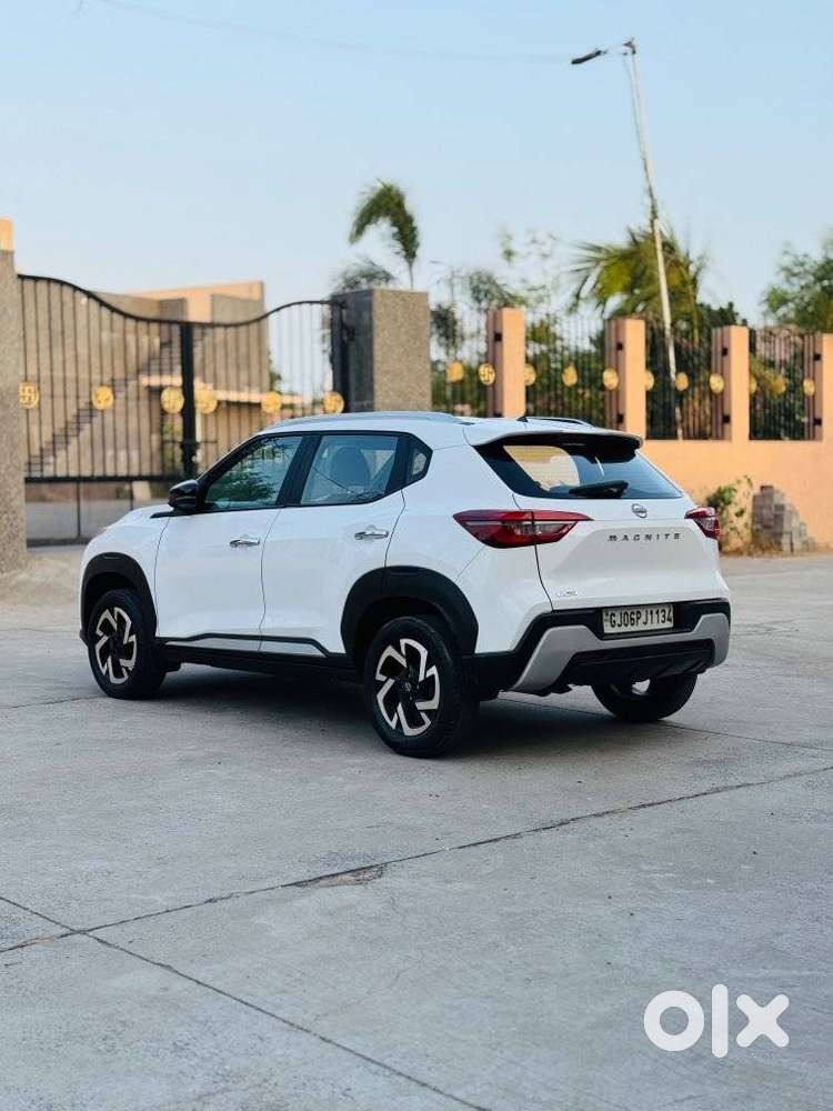 Nissan Magnite Xv Turbo, 2022, Petrol