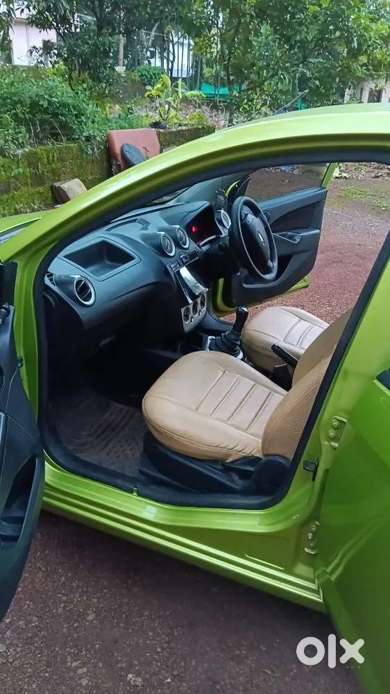 Ford Figo Petrol 2010