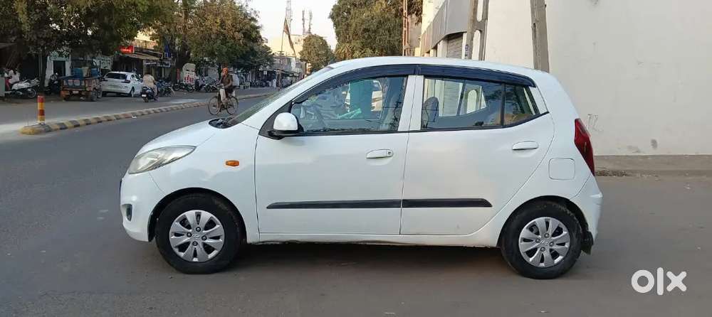 Hyundai Grand I10 2011 Cng & Hybrids 85000 Km Driven
