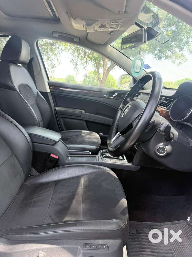 Skoda Superb 2015 Petrol Well Maintained