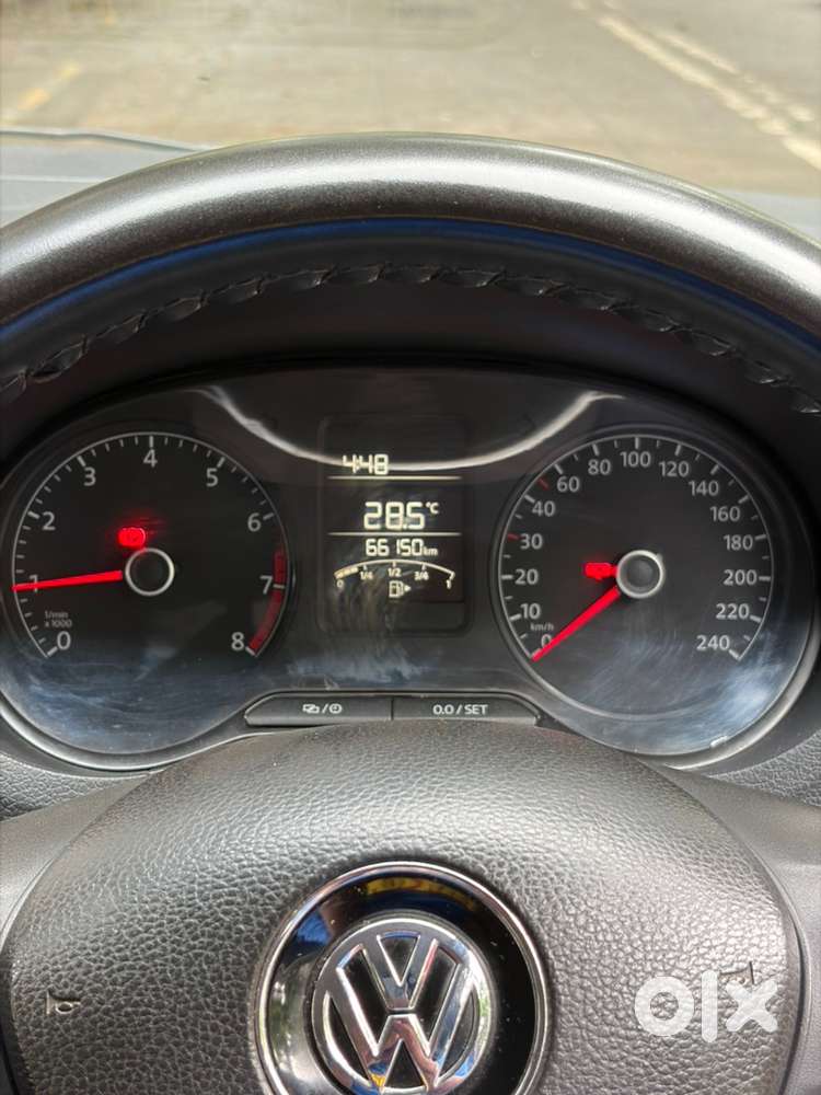 Volkswagen Polo Manual 2015