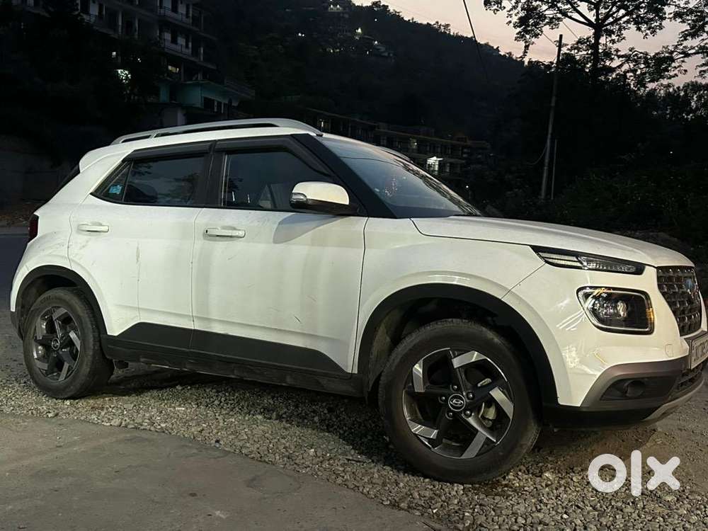 Hyundai Venue 2020 Petrol 55000 Km Driven