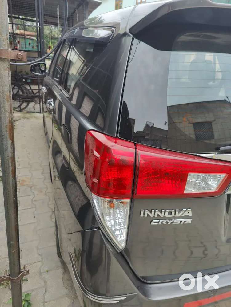Toyota Innova Crysta 2017