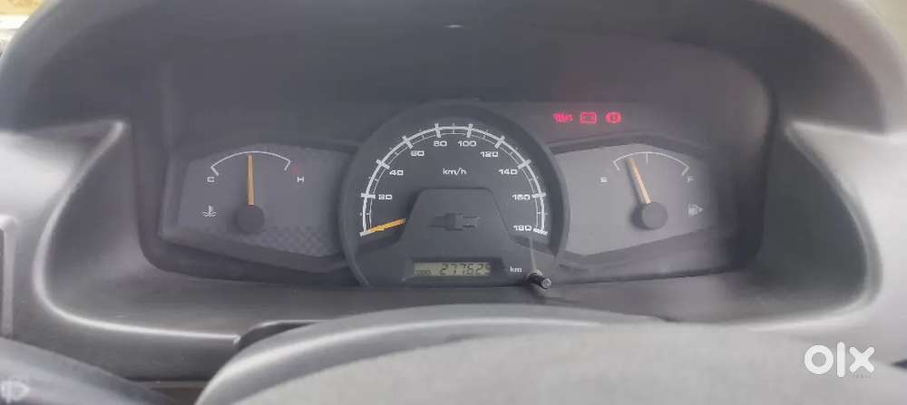 Chevrolet Tavera Neo 2015