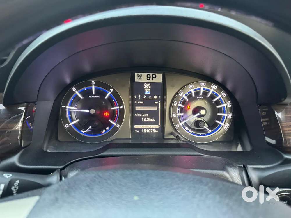 Toyota Innova Crysta 2022 Diesel Well Maintained