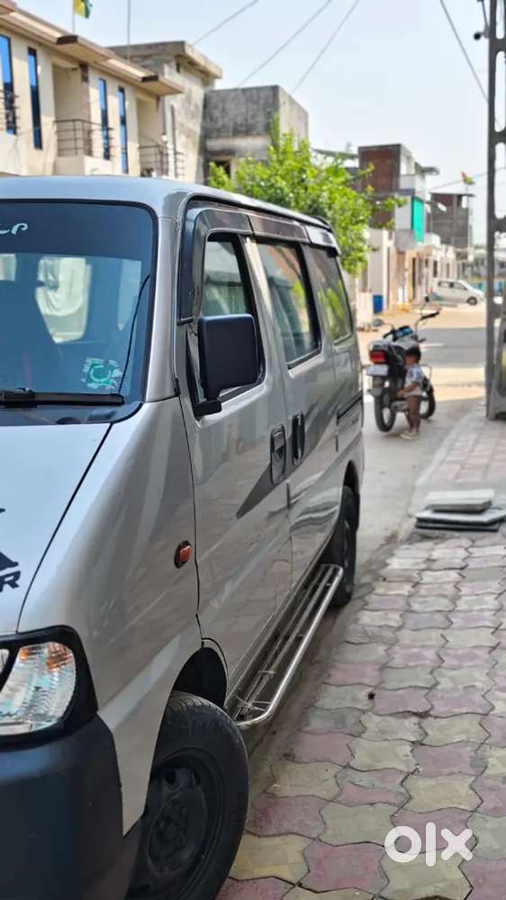Maruti Suzuki Eeco 2016 Ac Cng