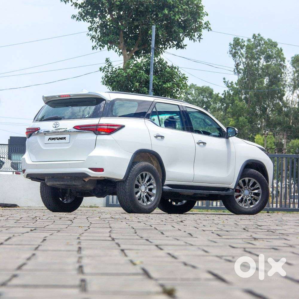 Toyota Fortuner 4x2 At 2.8 Diesel, 2022, Petrol
