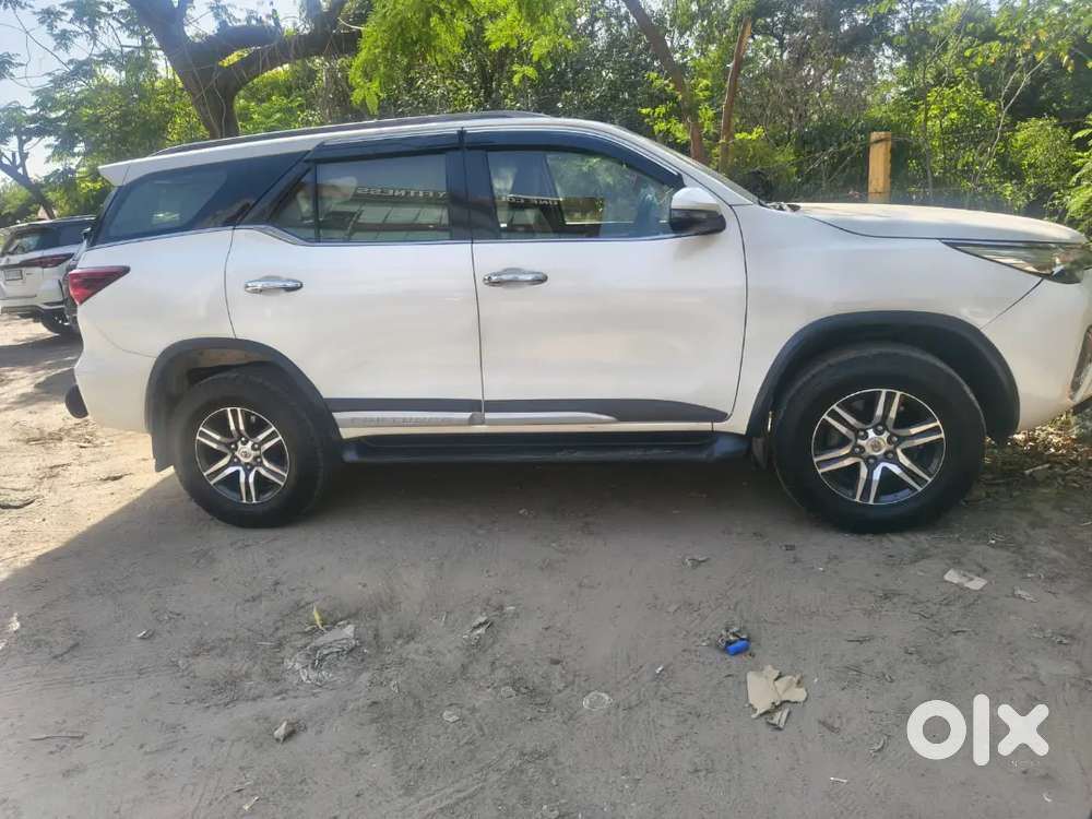 Toyota Fortuner 2020 Diesel 90000 Km Driven