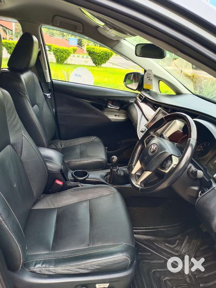 Toyota Innova Crysta 2.4 Zx Mt, 2018, Diesel