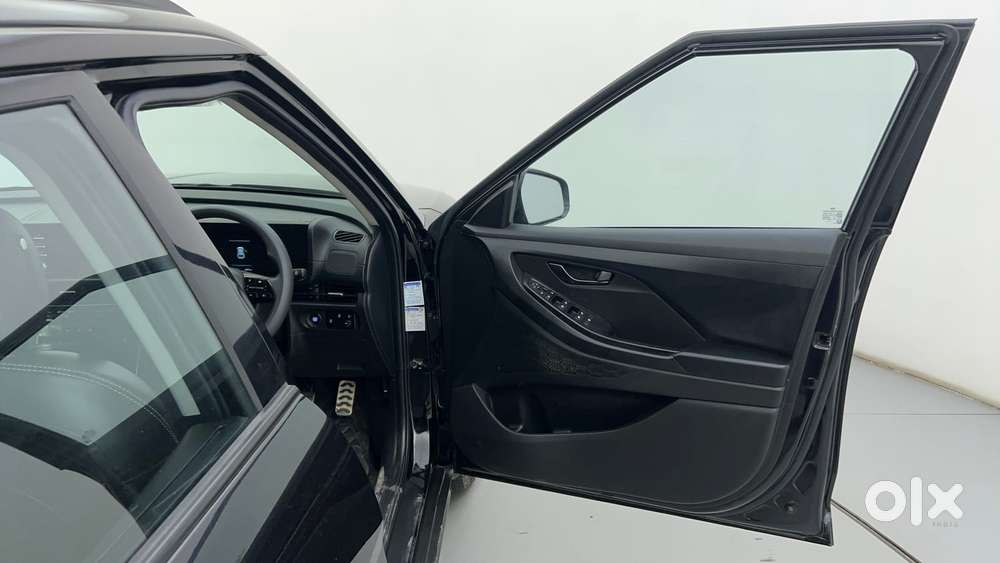 Hyundai Creta 1.5 S Plus Knight Petrol, 2025, Petrol