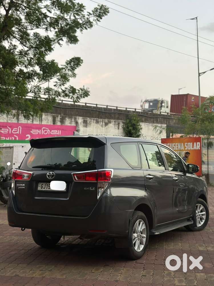 Toyota Innova Crysta 2020 Diesel Well Maintained